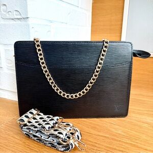 Louis Vuitton Authenticated Epi Homme Clutch / Shoulder Bag